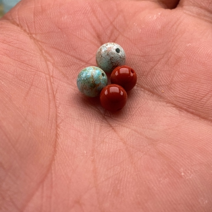 南红玛瑙车挂未镶嵌