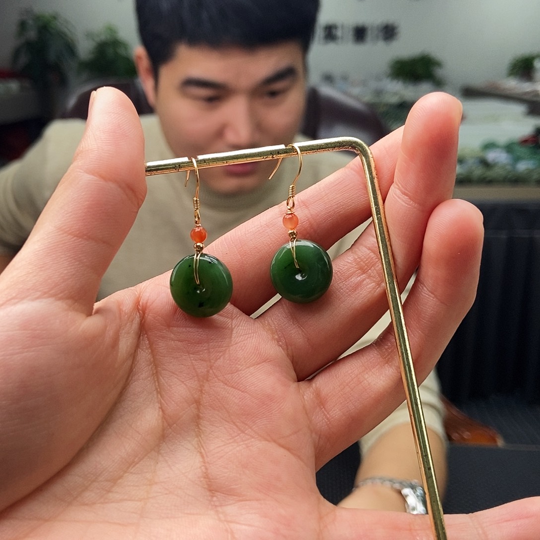 和田玉银S925镶嵌耳饰颜色多样性发拍一发一