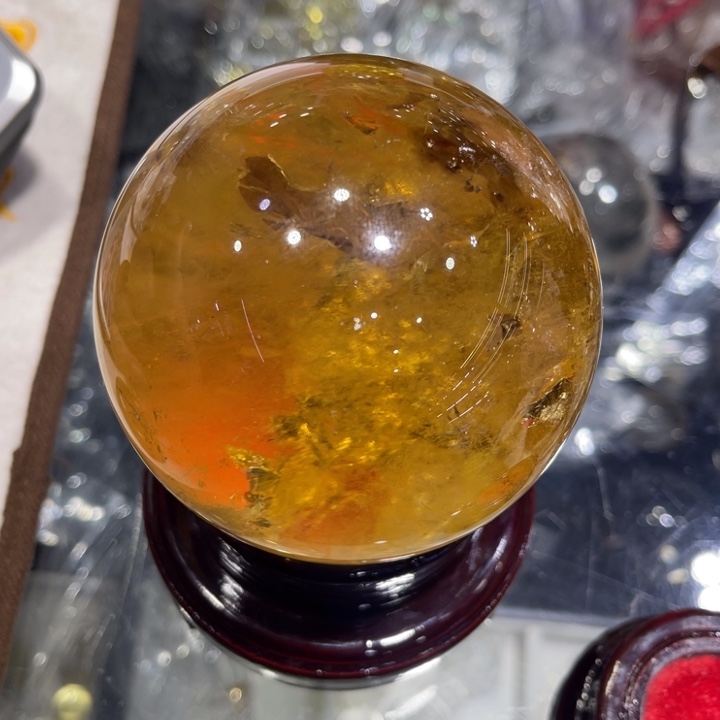 水晶水晶球未镶嵌木**草