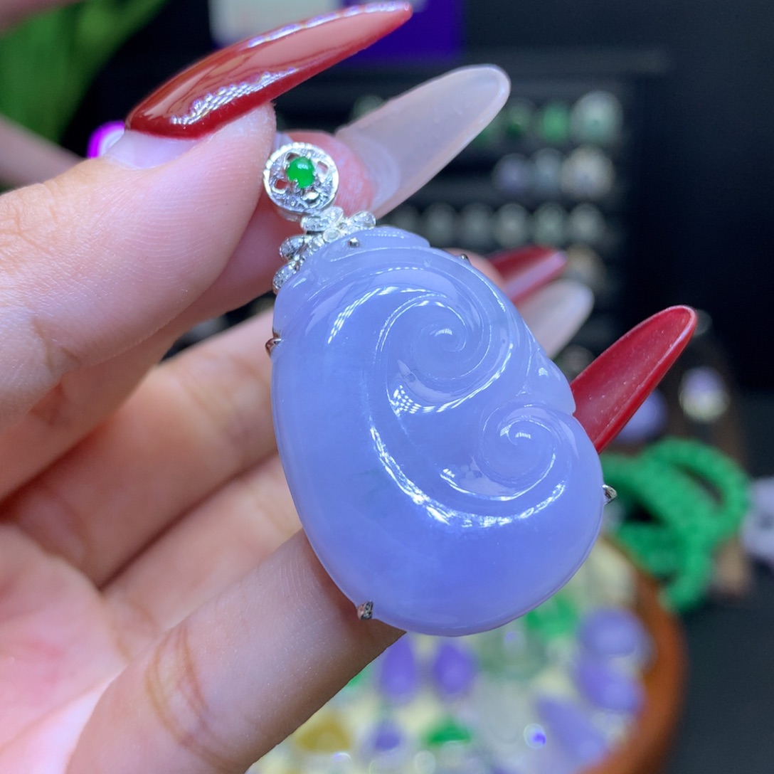 翡翠颈饰18K金镶嵌天然