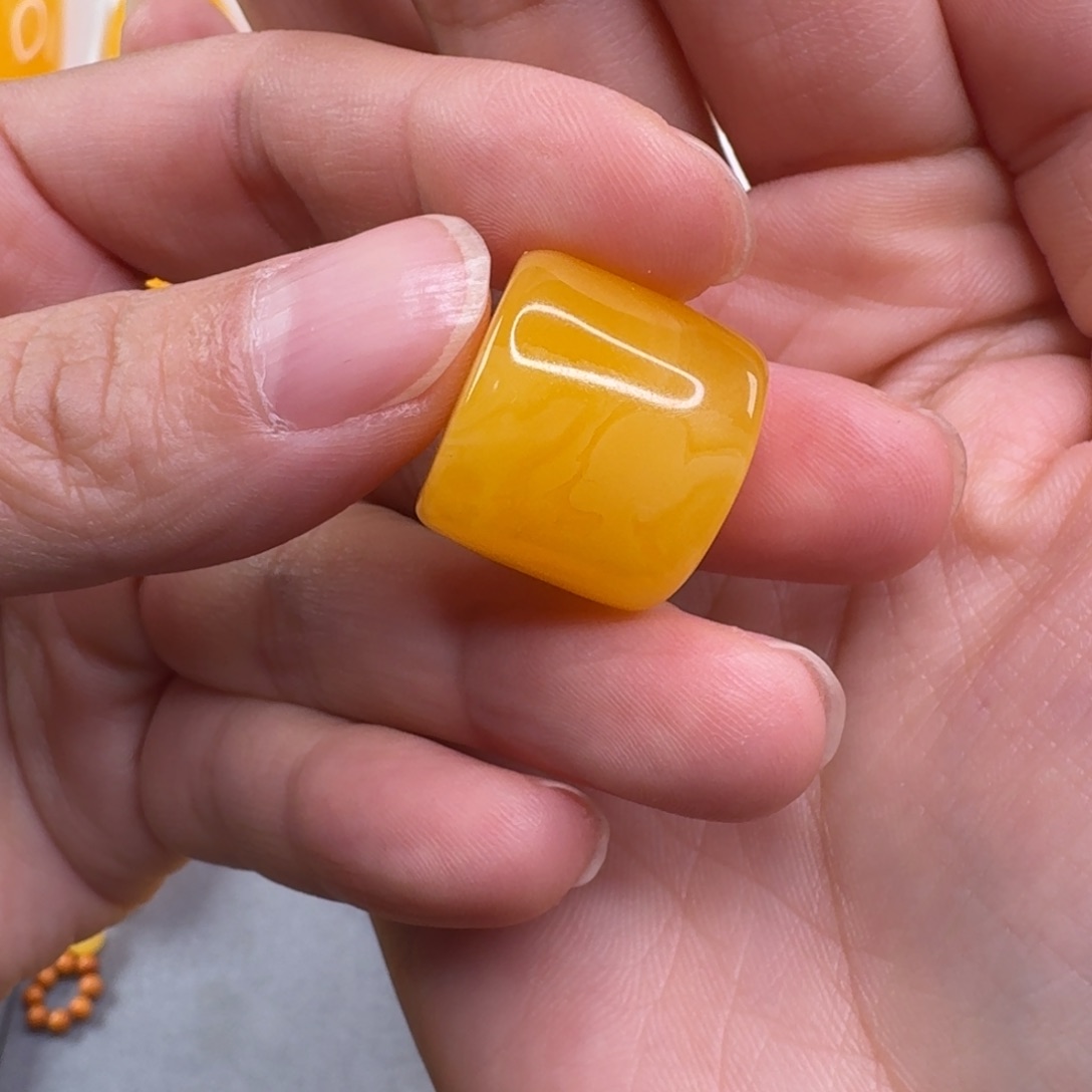 蜜蜡毛衣链未镶嵌