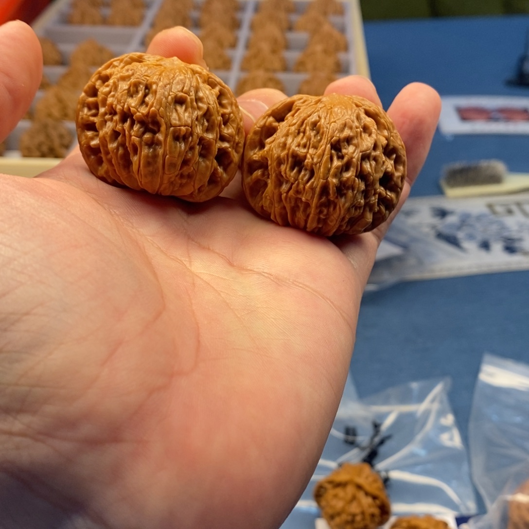 把件文玩核桃微修磨盘42mm