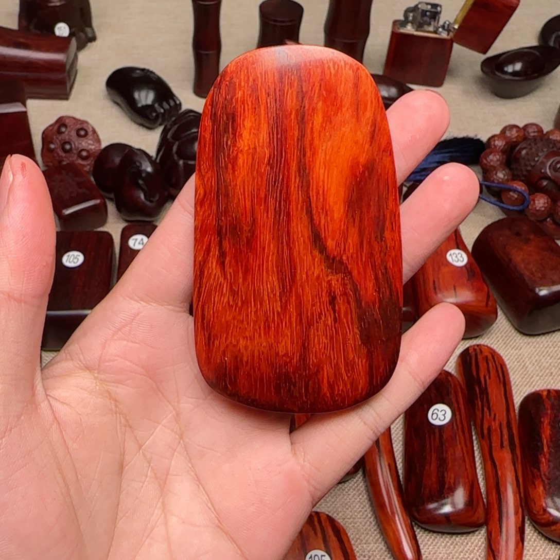 檀香紫檀（小叶紫檀）