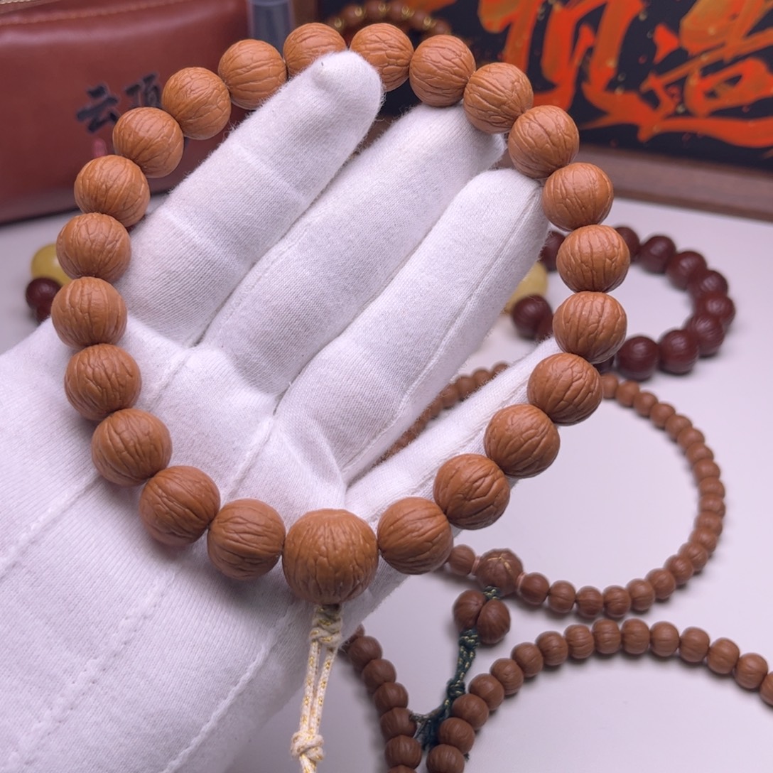 猴头核桃吊坠14.8聚宝盆