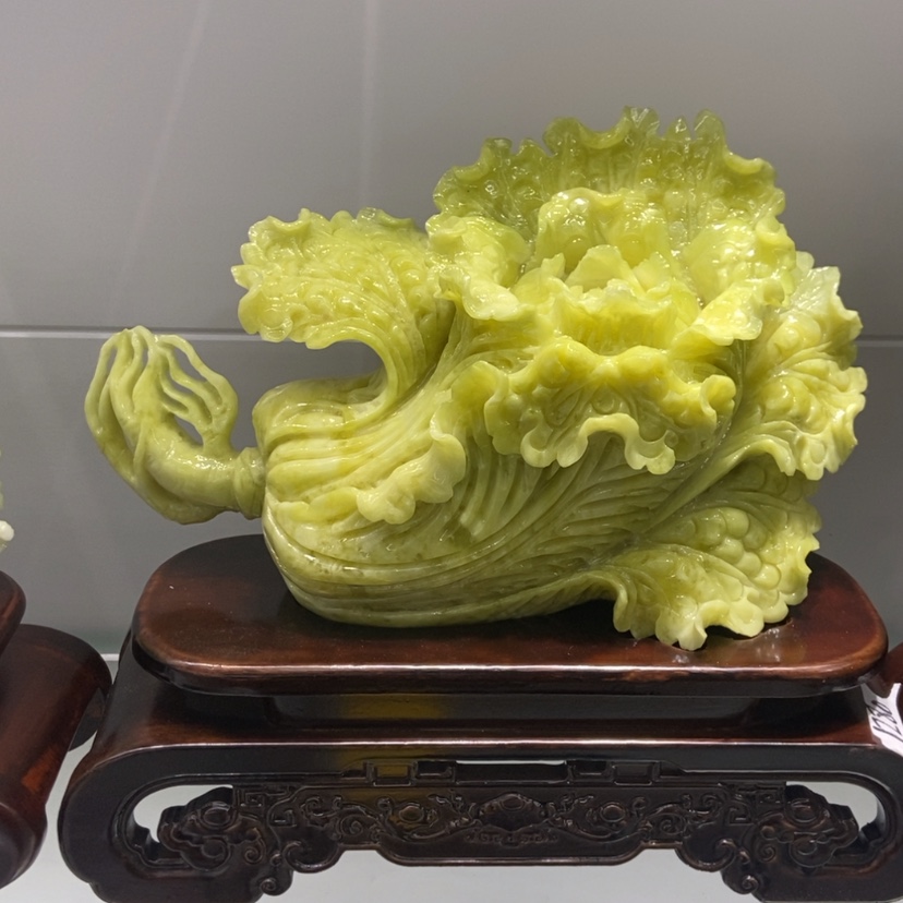 【闪购商品】未镶嵌蛇纹石玉（覆膜）珠宝奇石