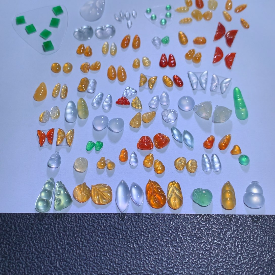 裸石翡翠有对和主播说