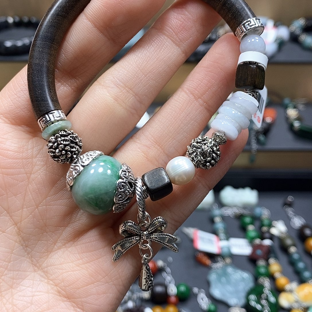 翡翠未镶嵌手链手链