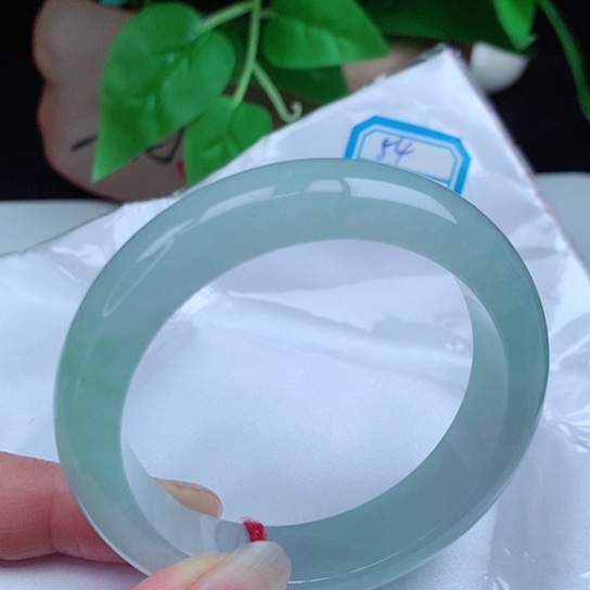 翡翠手镯未镶嵌       正圈54冰蓝色