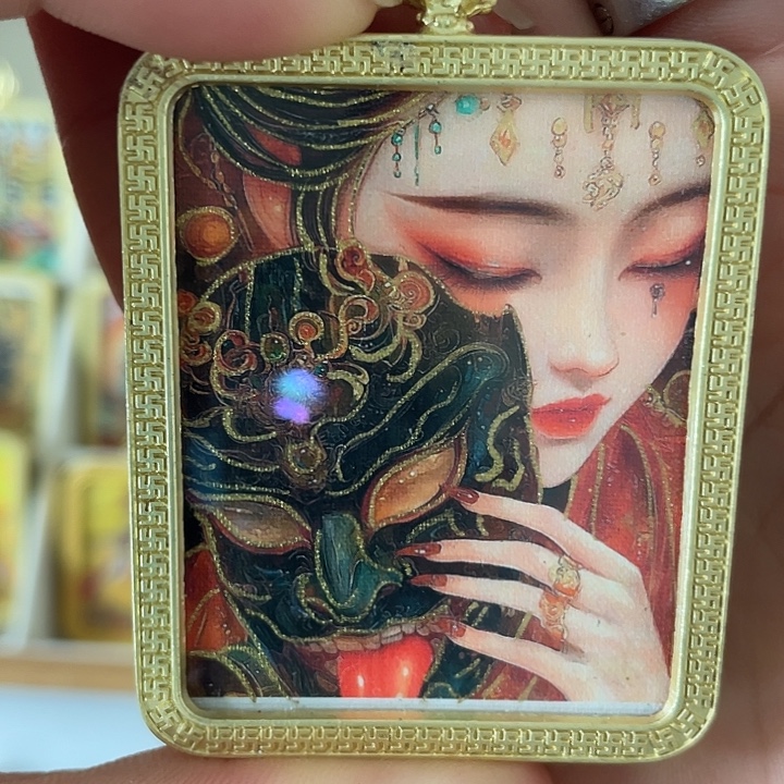 吊坠扎基拉姆唐卡描金