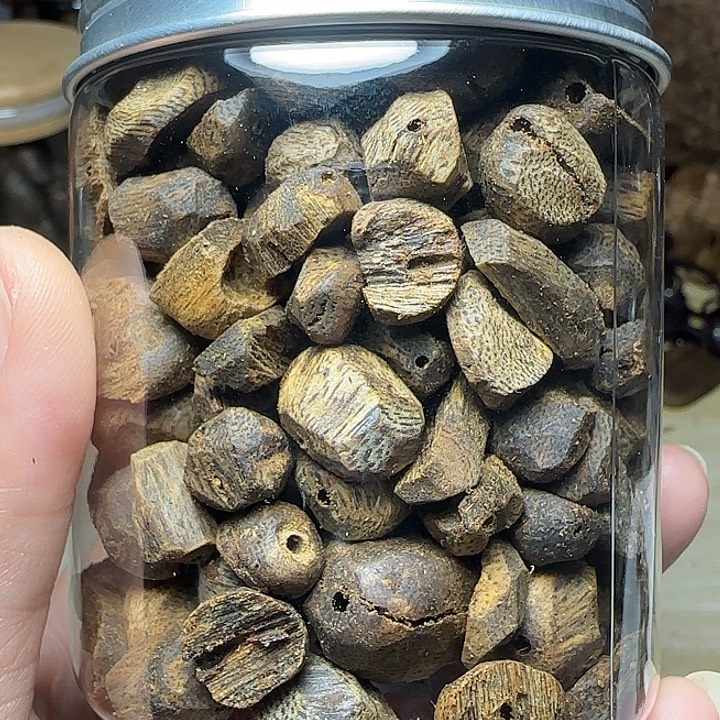 禅***白奇金沙叶天然树丁料100克