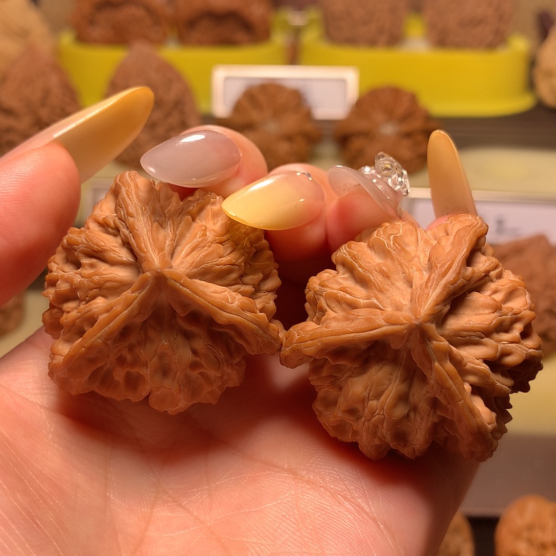 吊坠文玩核桃全品三棱