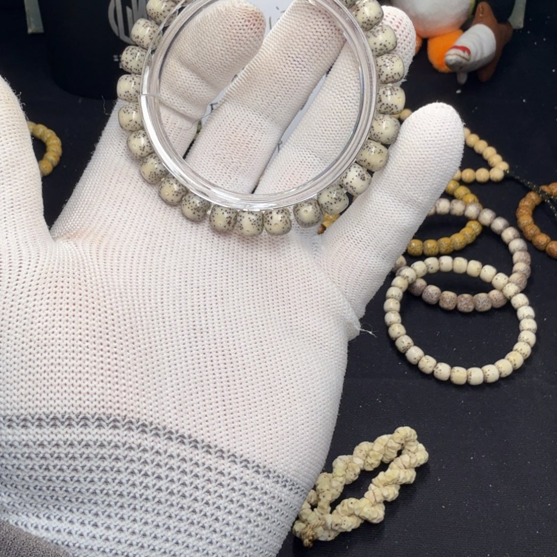 吊坠星月菩提卡8石玉福利