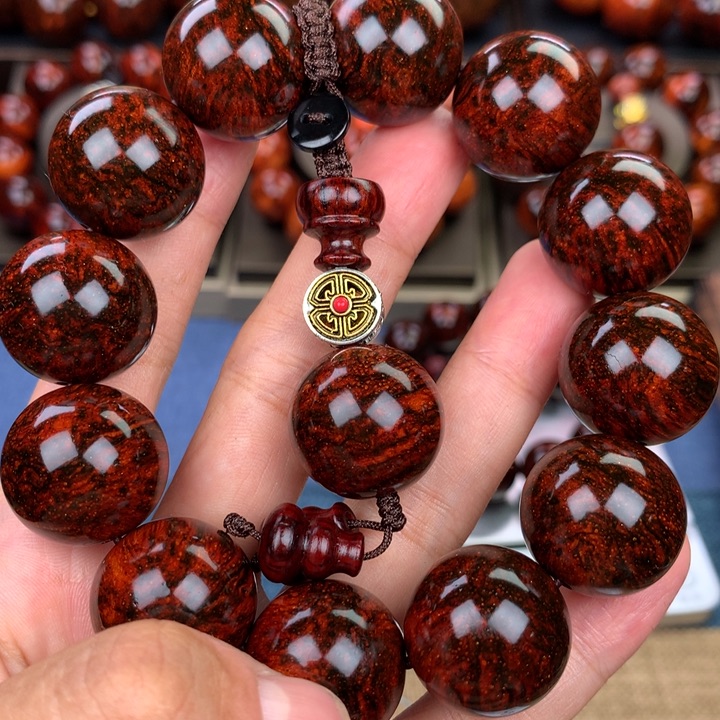 花梨木类用****5老挝花梨2.0黑金瘤疤