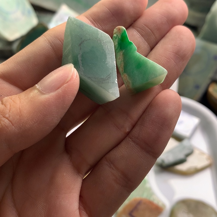 翡翠裸石天然缅甸A货翡翠