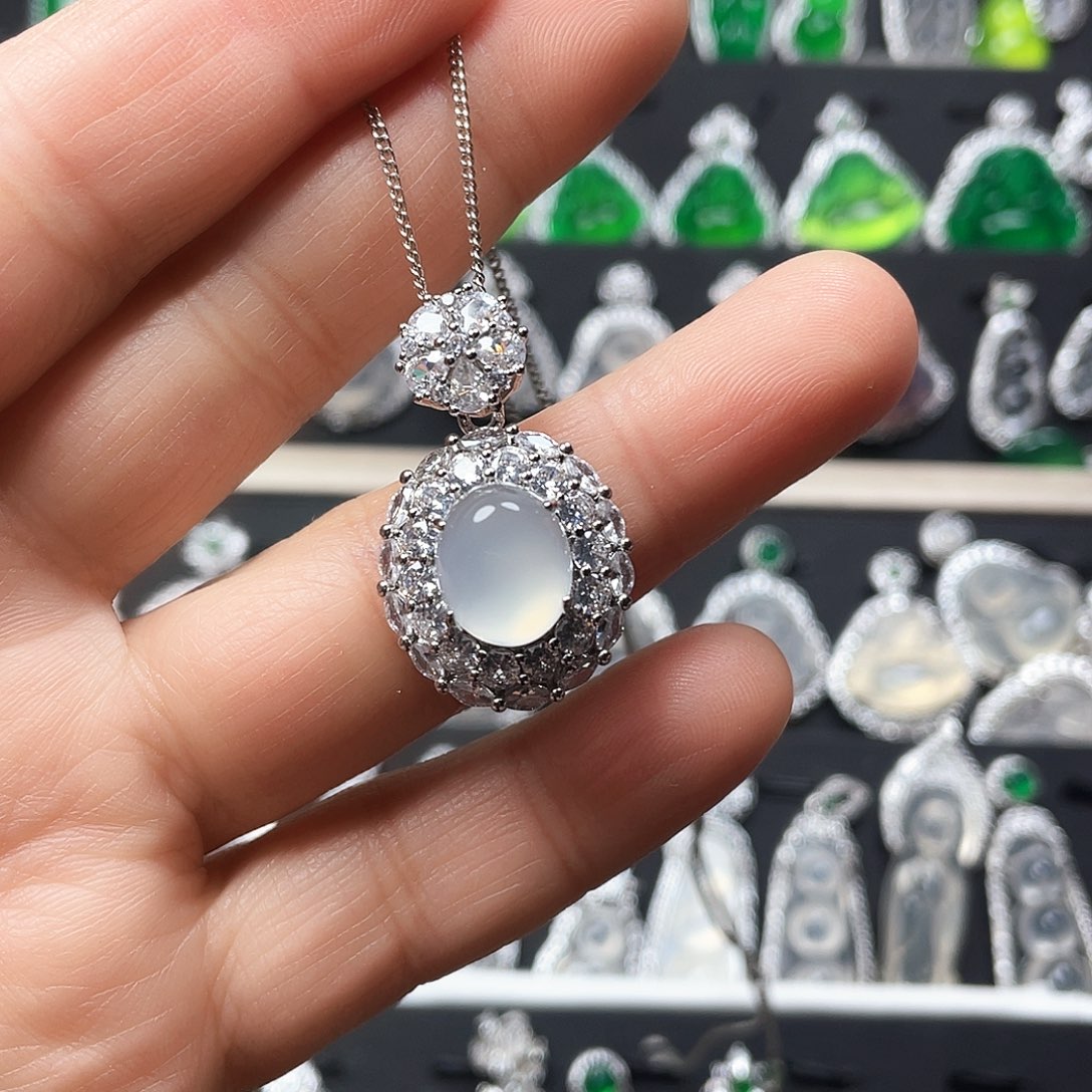 玛瑙/玉髓颈饰合金