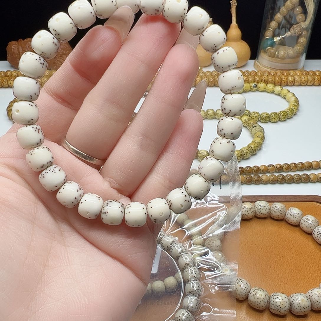 星月菩提手串9x8通体留白