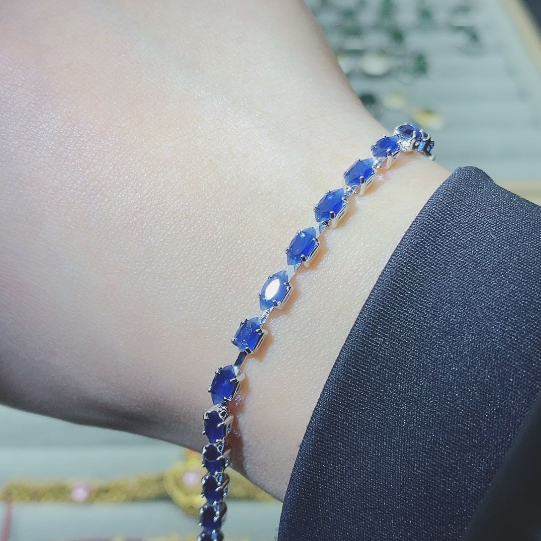 【闪购商品】托帕石耳饰银S925镶嵌