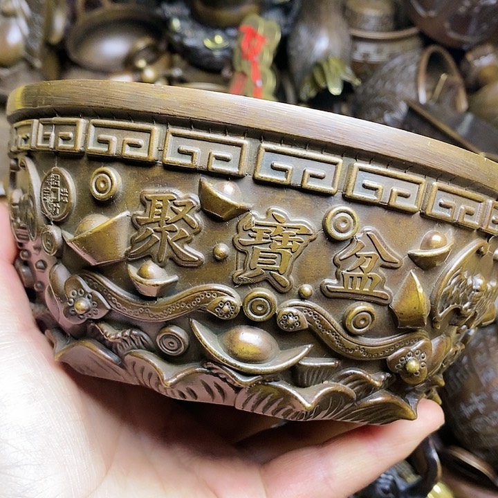 精美铜器，做工精致