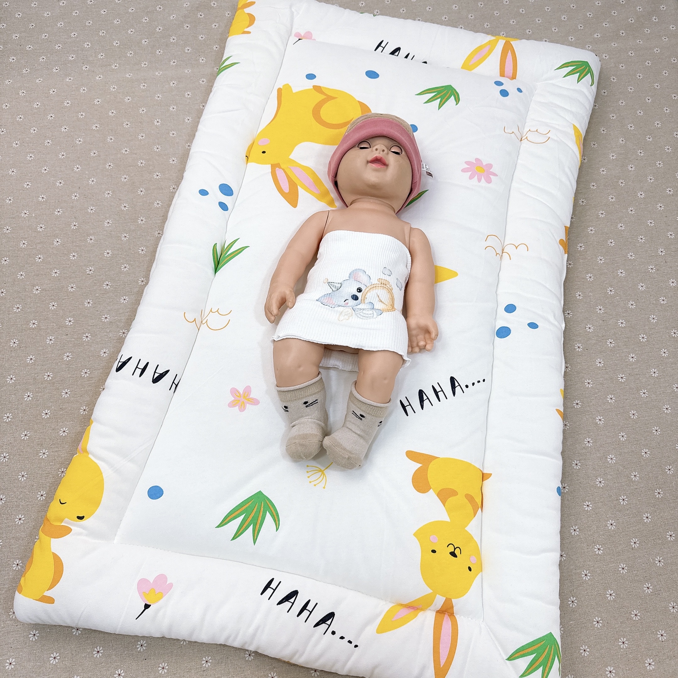 新生儿纯棉褥子垫被纯棉透气舒适婴儿褥子可机洗床垫婴儿床褥子