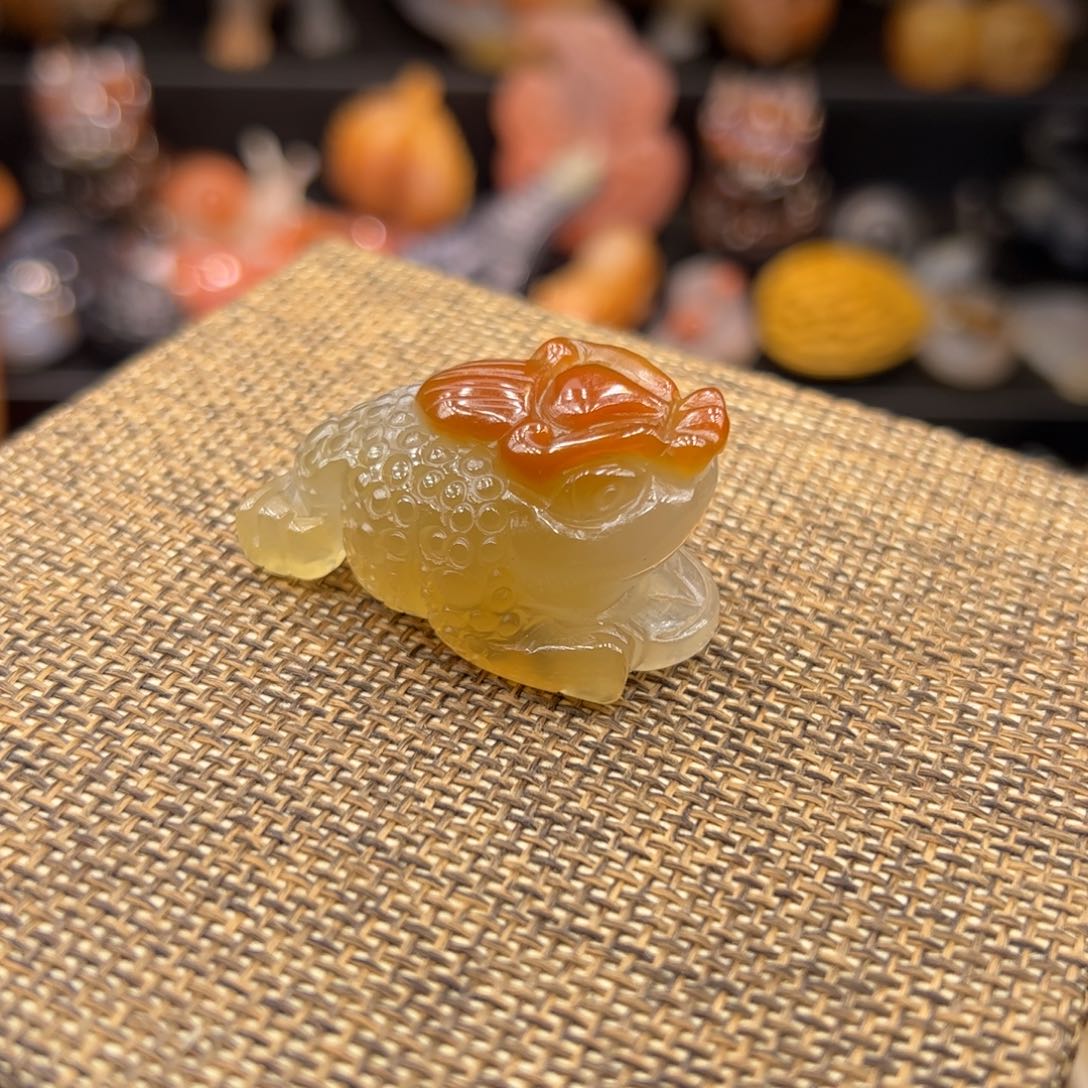 玛瑙/玉髓未镶嵌手玩摆件