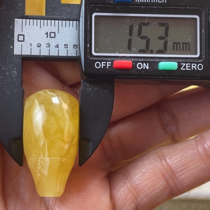 蜜蜡未镶嵌裸石85