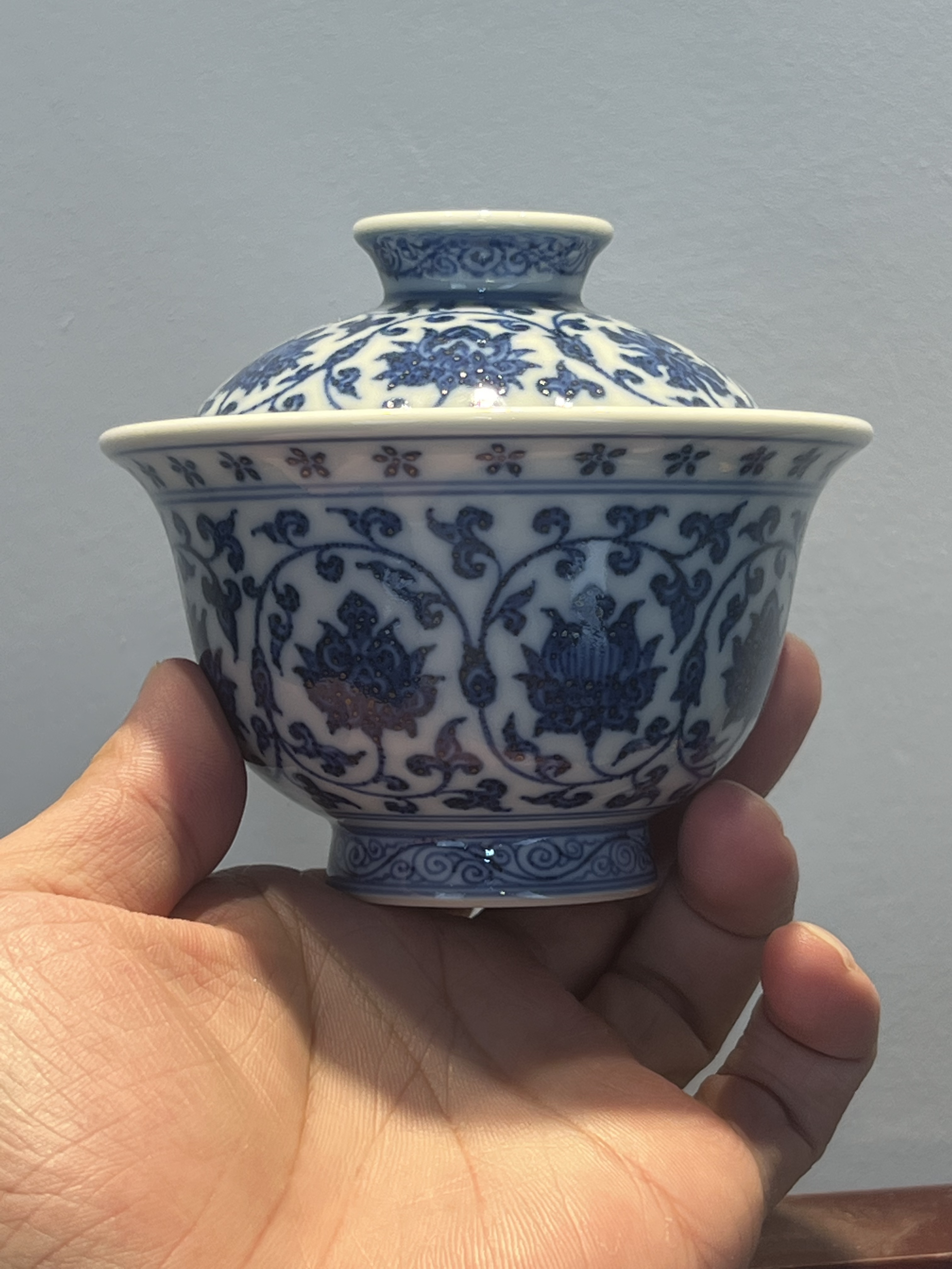 青花缠枝中式陶瓷主人杯家用盖碗