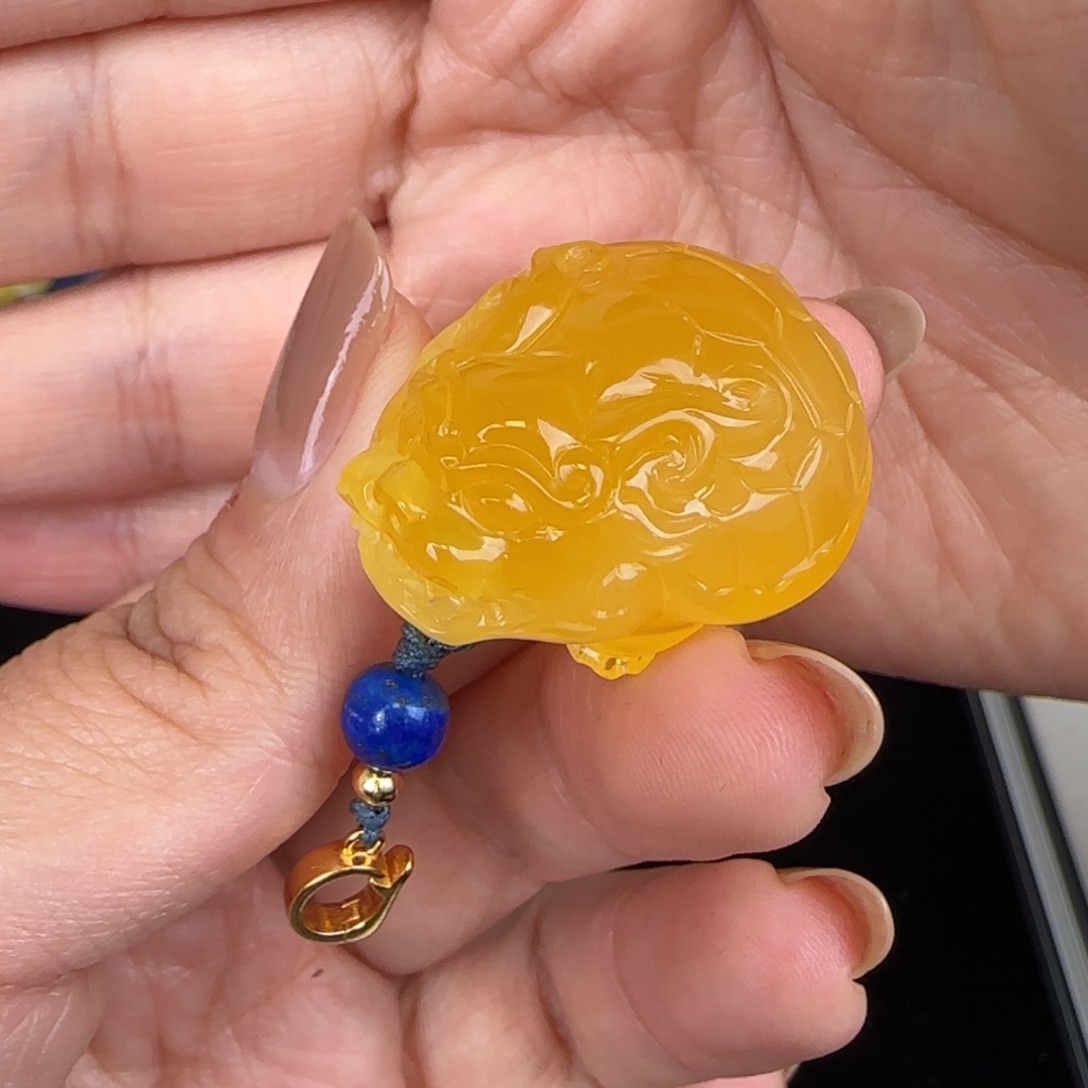 蜜蜡吊坠(不含链)未镶嵌