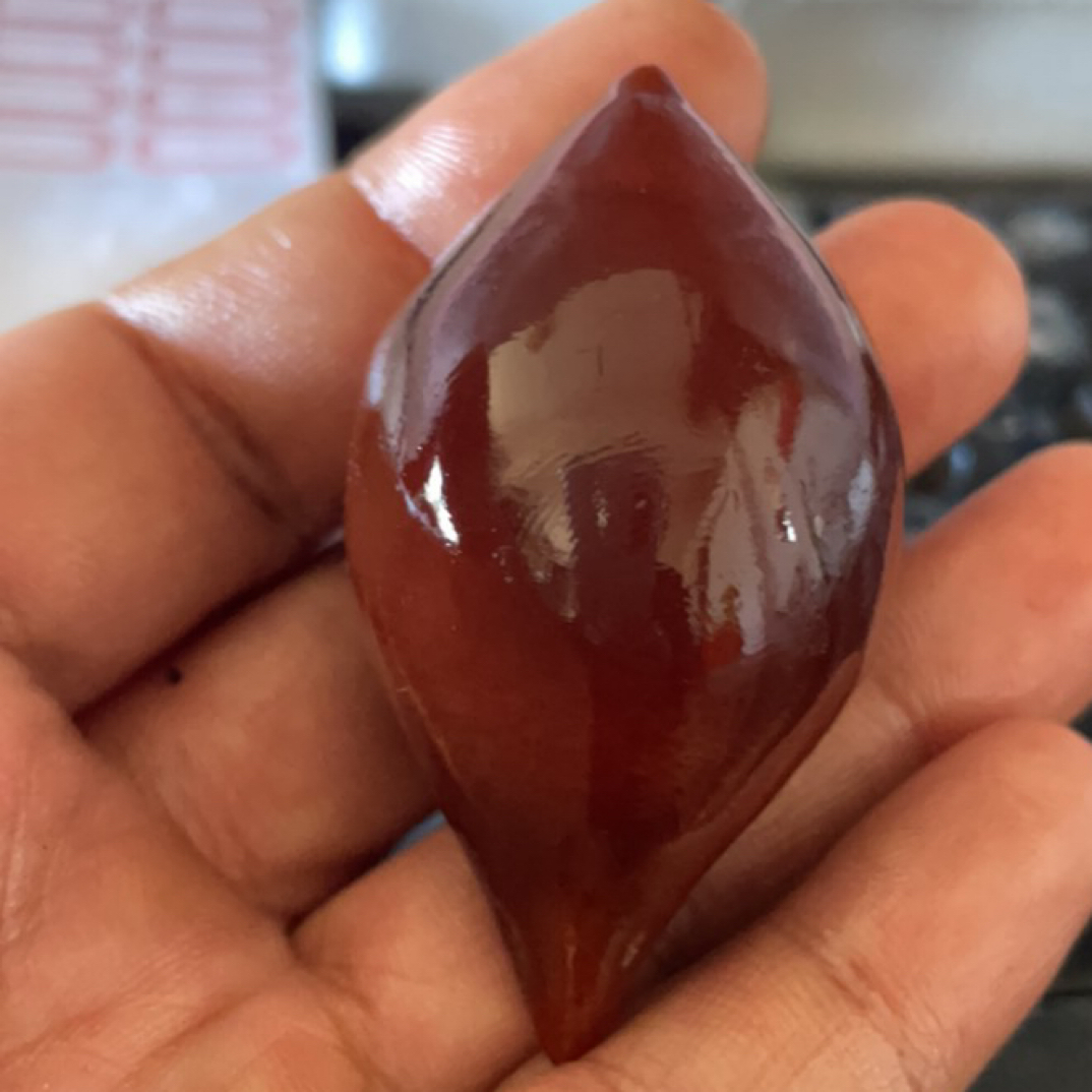 巴西橄榄三面雕刻三大名器图手把件