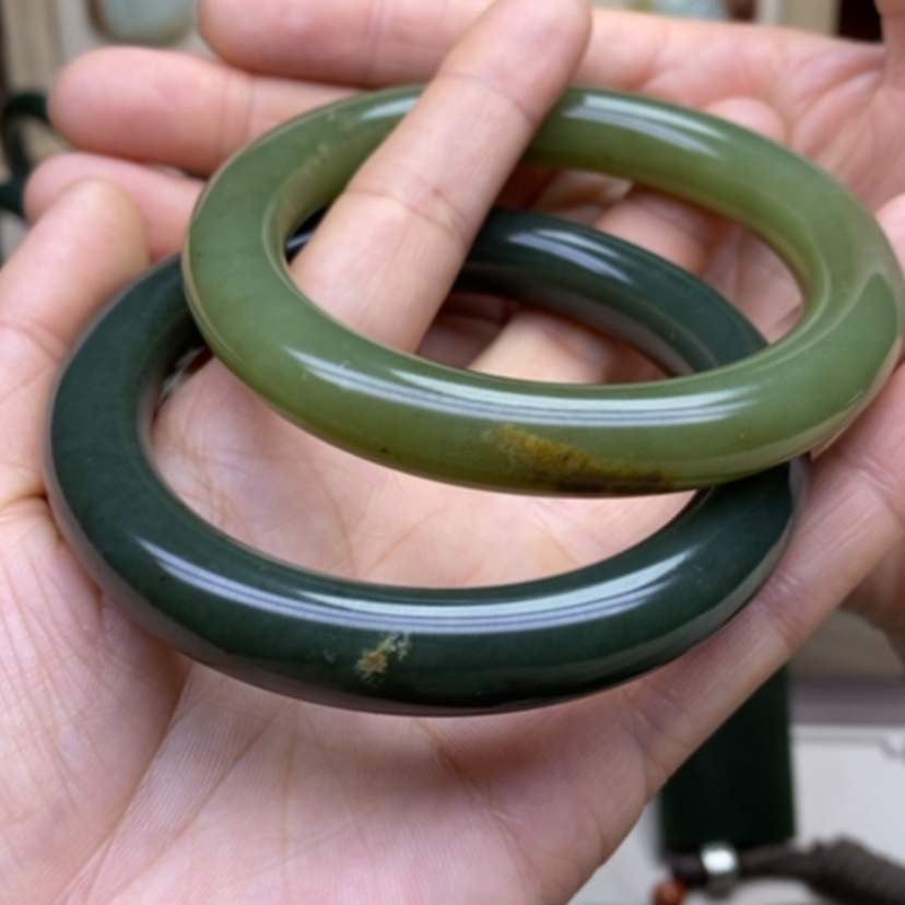 【闪购商品】和田玉手镯未镶嵌风****6