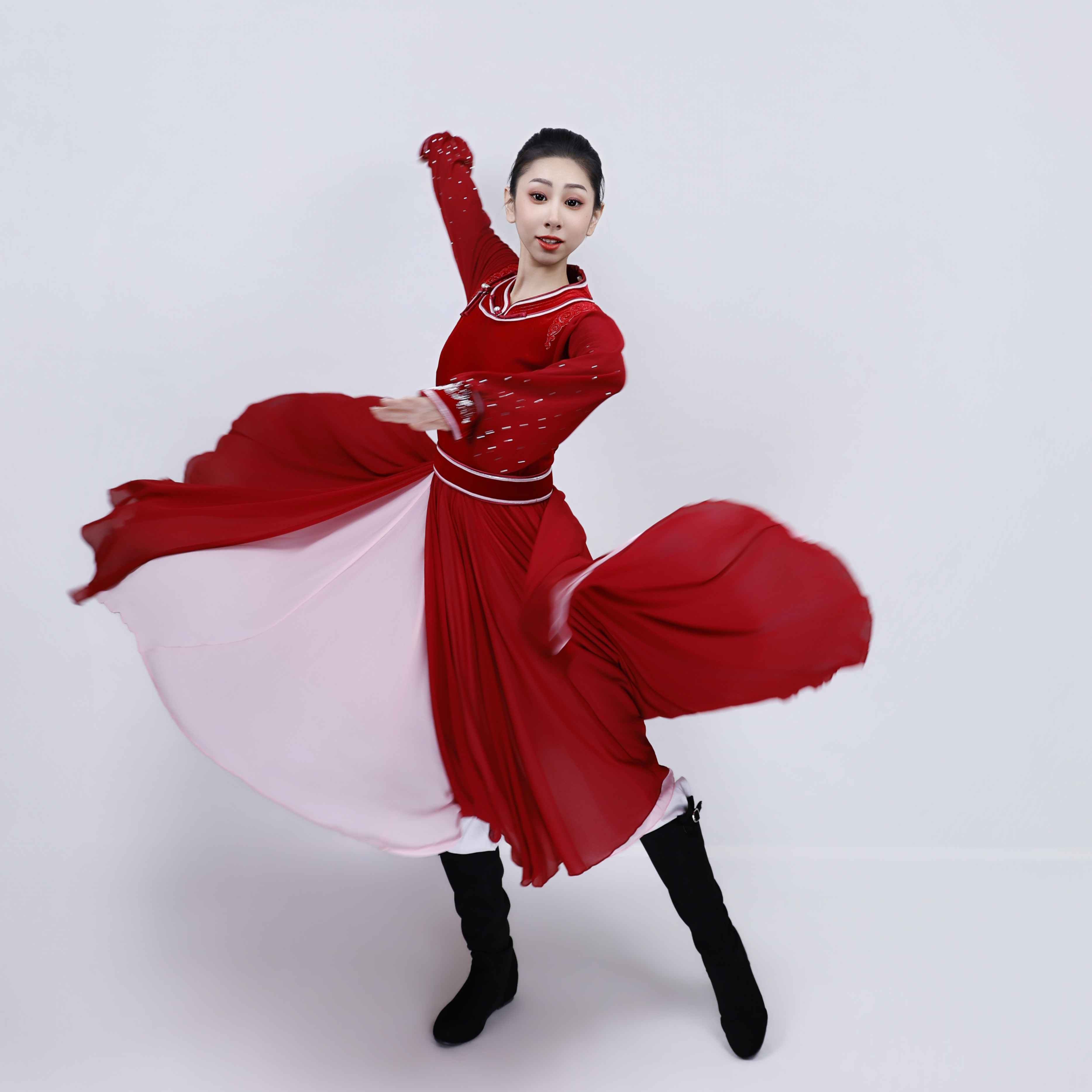 【原创设计】霞绯绚烂 | 蒙古族艺考舞蹈舞台演出服