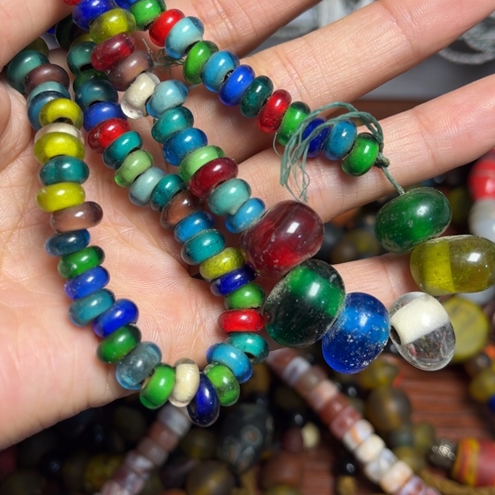 玻璃颈饰2400琉璃一条