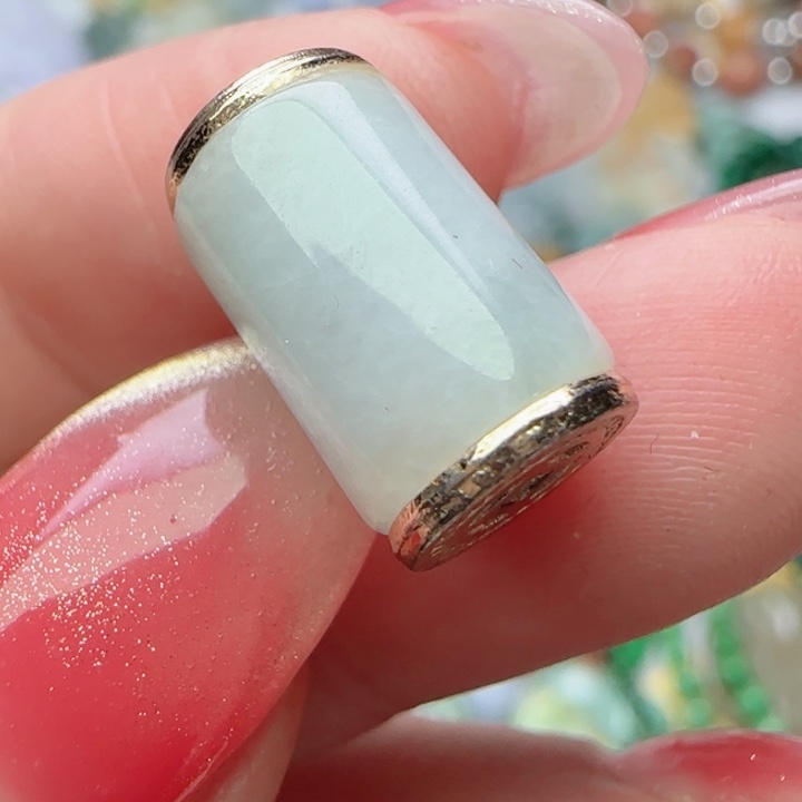 翡翠未镶嵌颈饰天然A货46