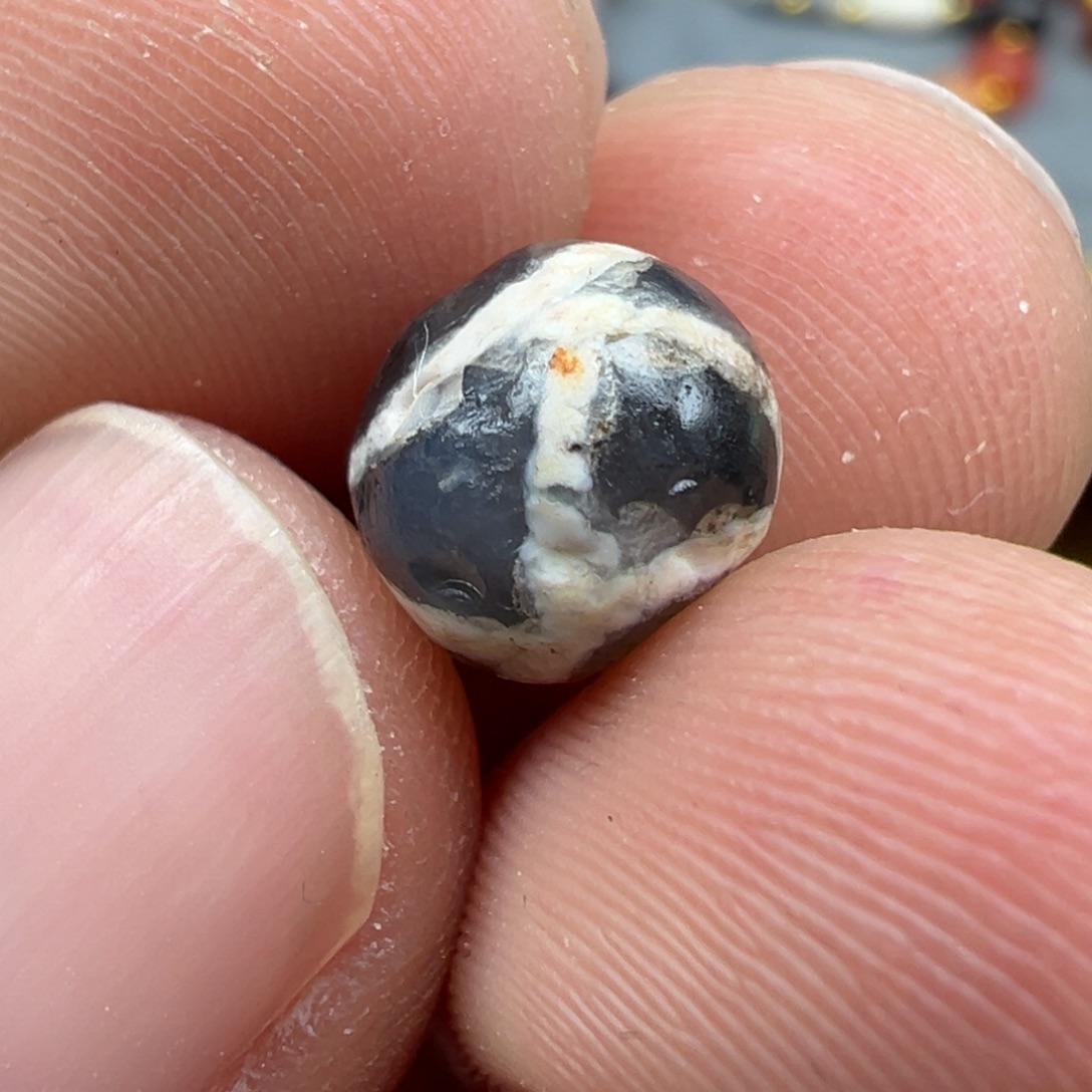 玛瑙/玉髓未镶嵌珠宝半成品x81  8.3黑白pyu