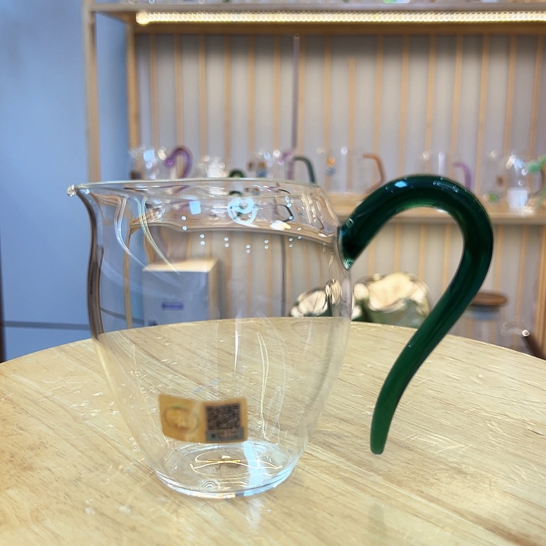 大***️禾器怡然公道杯墨绿色