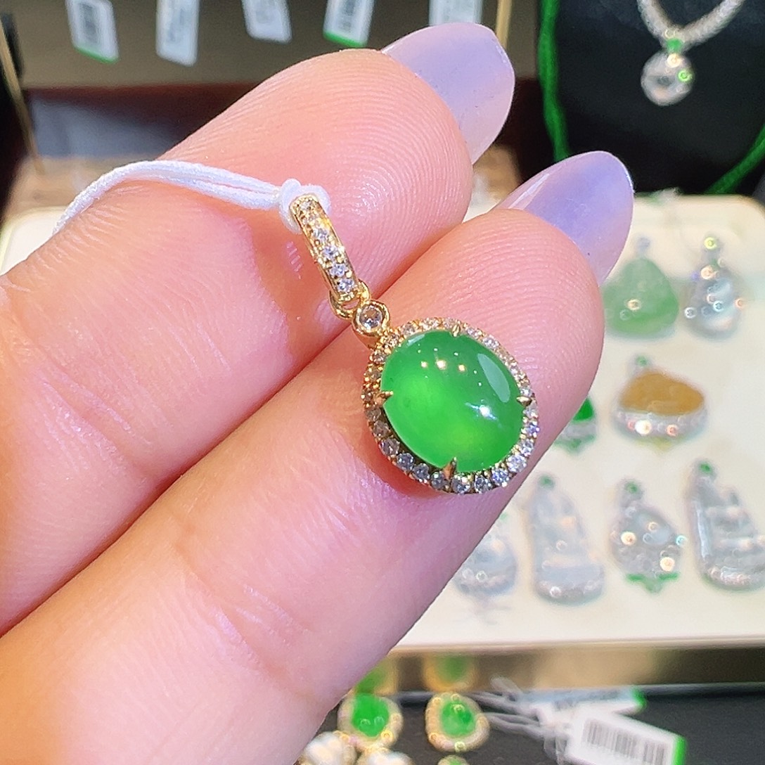 翡翠18K金镶嵌吊坠(不含链)