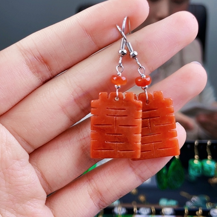 翡翠耳饰未镶嵌饰品