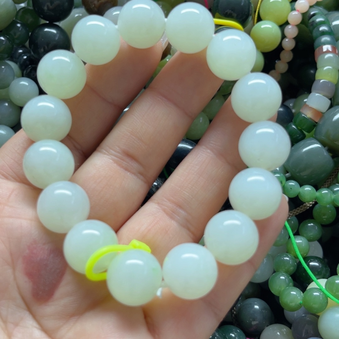 和田玉手链未镶嵌