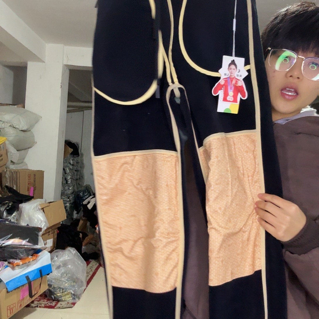 165斤穿防风裤！全包