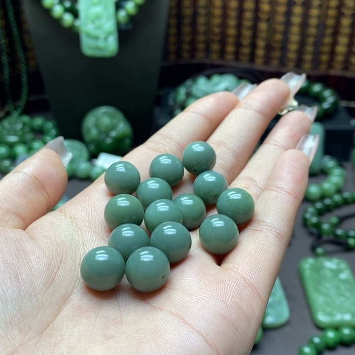 和田玉手串未镶嵌