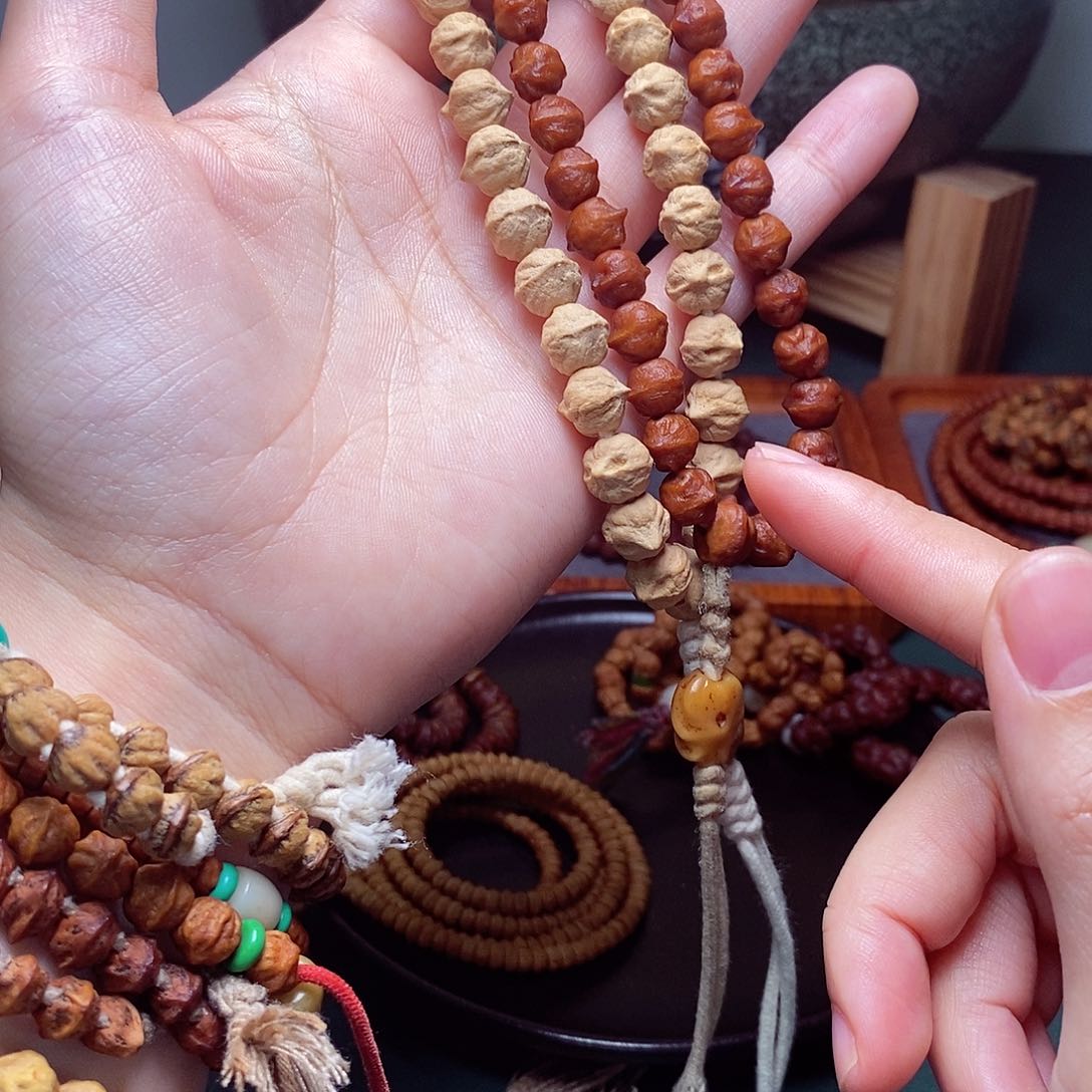 柏香籽/百香籽吊坠138.8