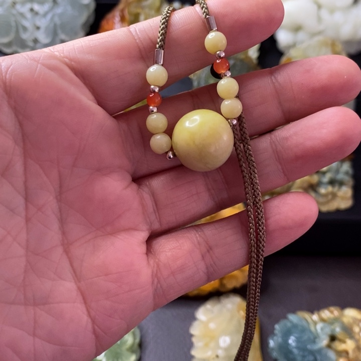 岫玉未镶嵌项链毛衣链