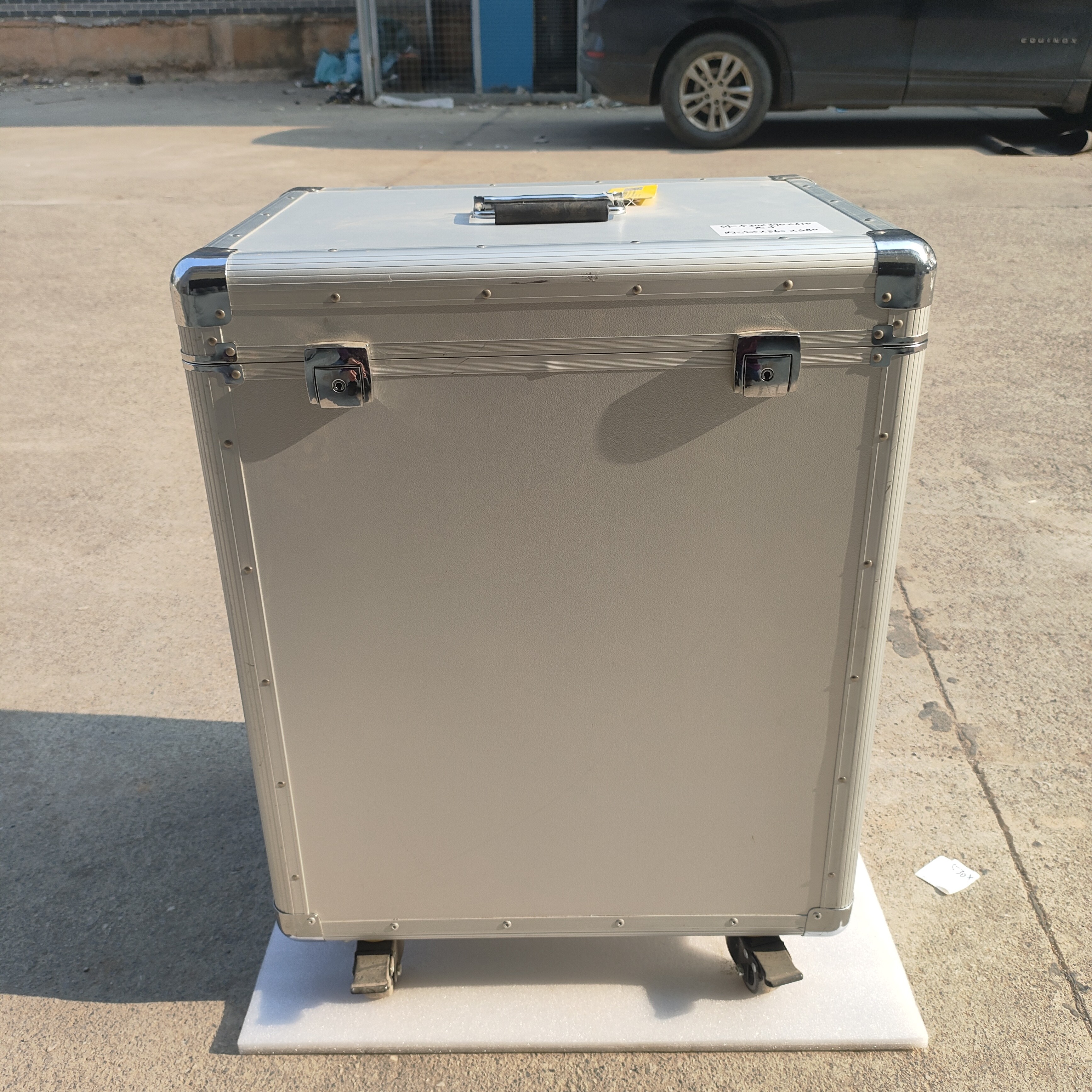 瑕疵箱拉杆箱内尺寸500*360*580（看好再拍，不退不换）