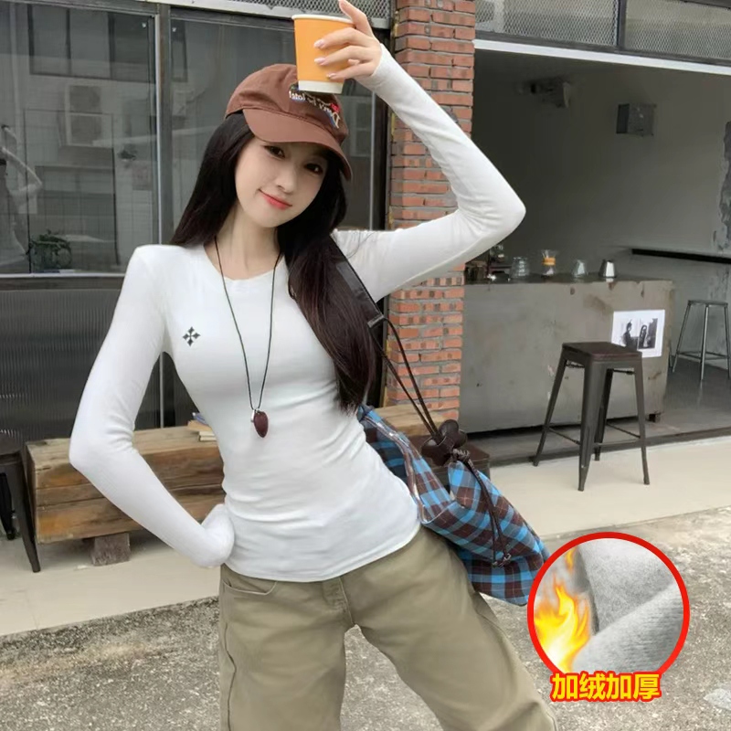 加绒加厚辣妹正肩圆领抗条弹力刺绣十字架长袖修身显瘦冬打底衫女