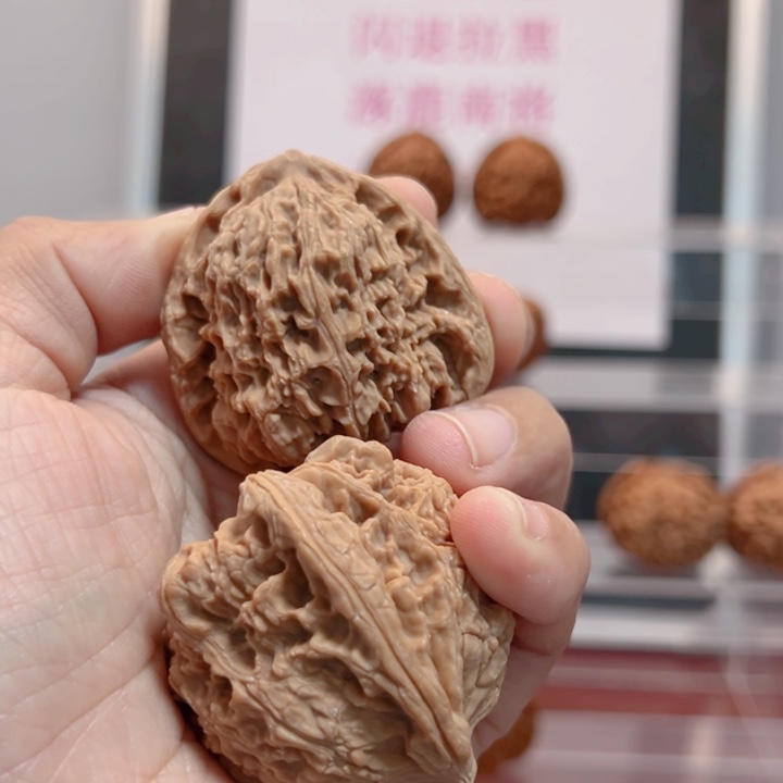 扶***里涿鹿南京石文玩核桃