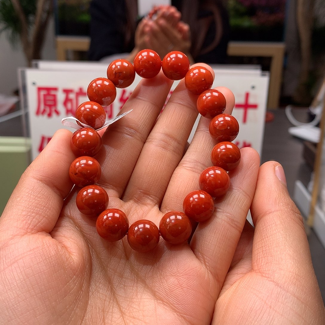 南红玛瑙11mm九口火焰纹柿子红单圈手串未镶嵌