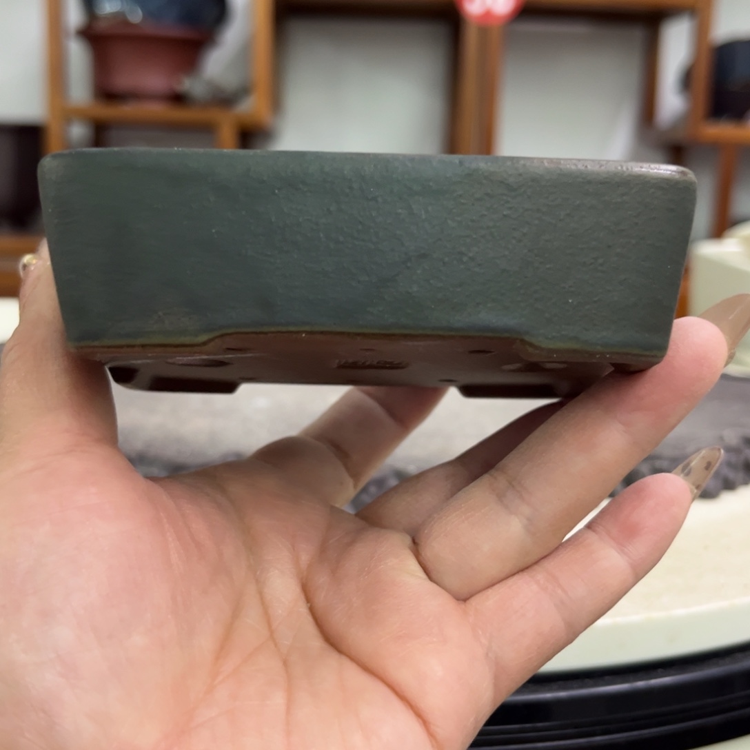 紫砂花盆瑕疵3-10-6.5。。。