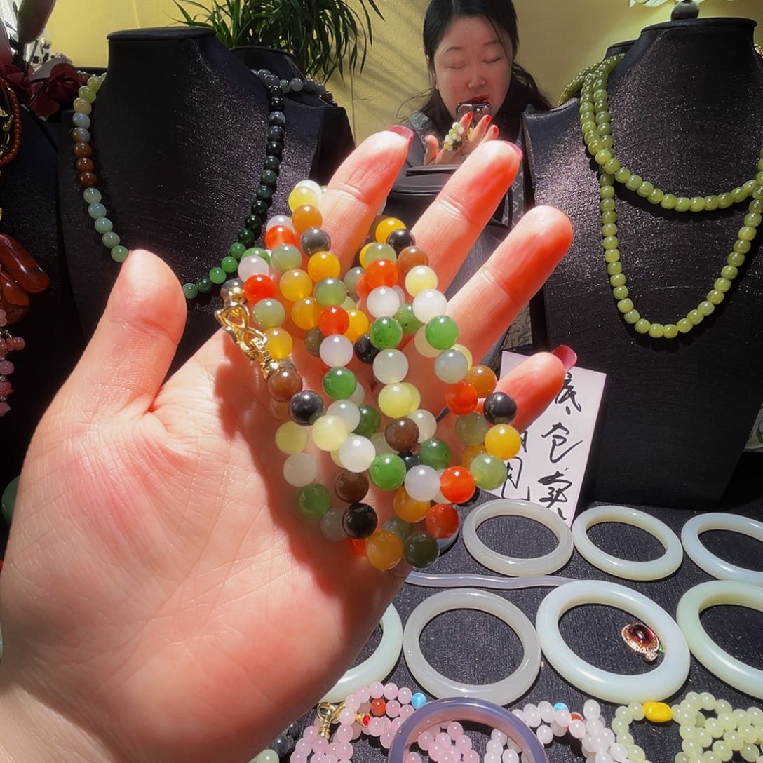 颈饰未镶嵌和田玉?****多宝