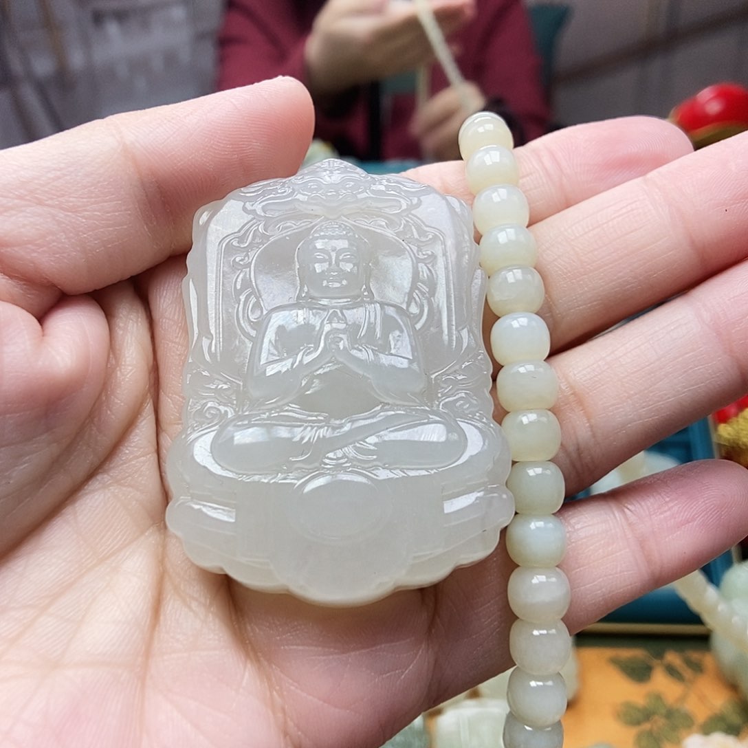 和田玉颈饰未镶嵌沐**乐