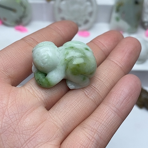 独山玉颈饰未镶嵌