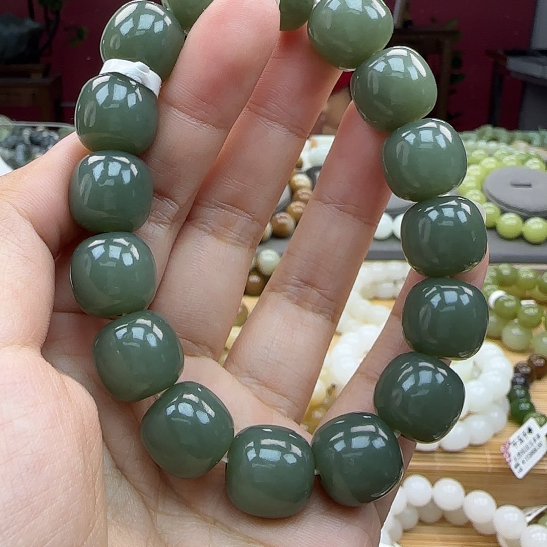 手串未镶嵌和田玉